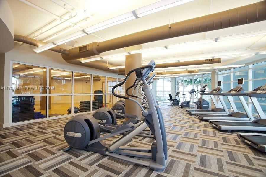 VIZCAYNE SOUTH CONDO - Residential