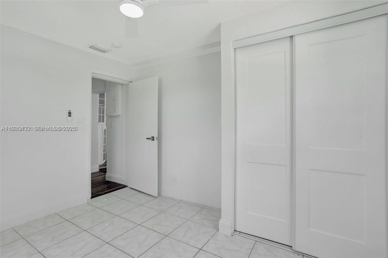 MIDDLE RIVER GARDENS - Residential Lease