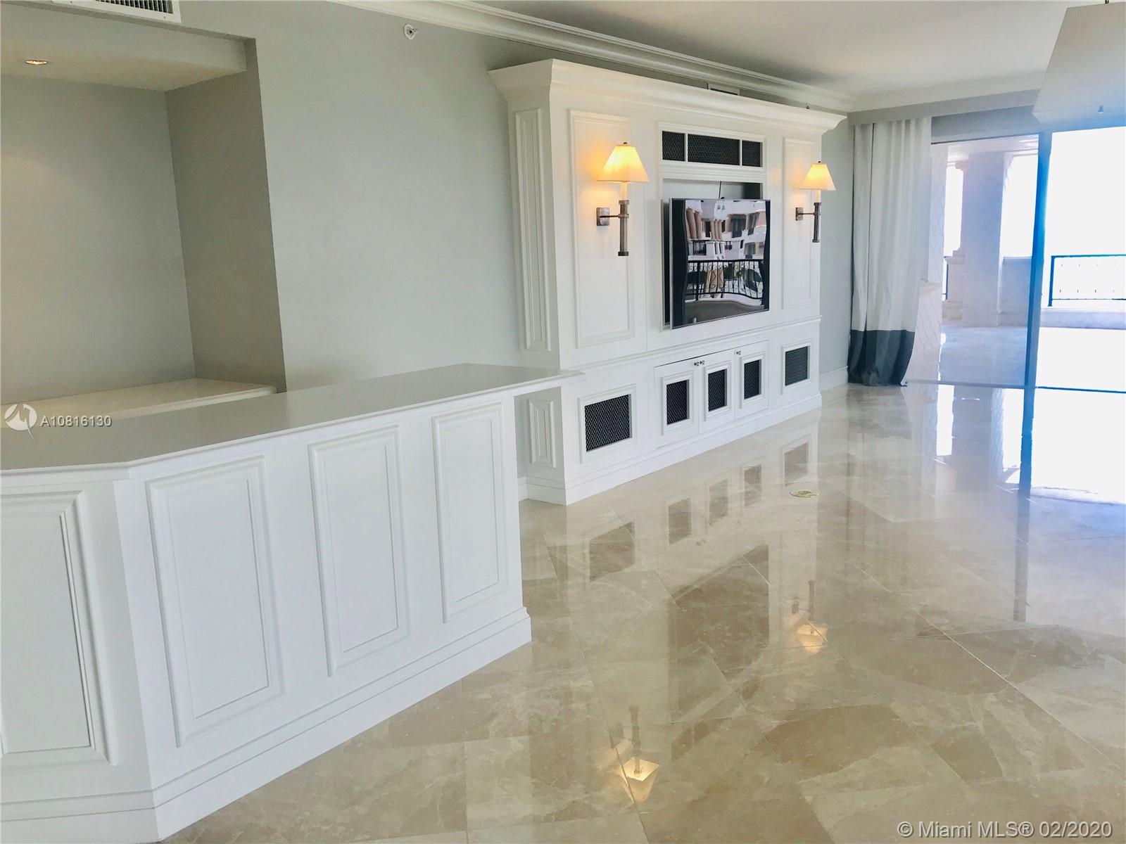 OCEANSIDE FISHER ISLAND - Residential