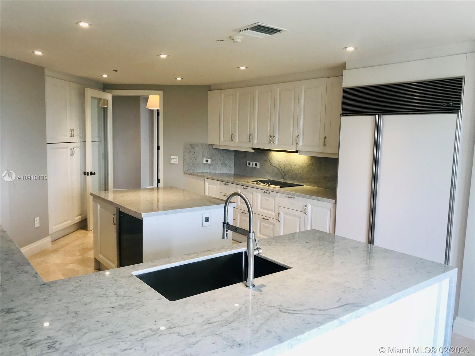 OCEANSIDE FISHER ISLAND - Residential