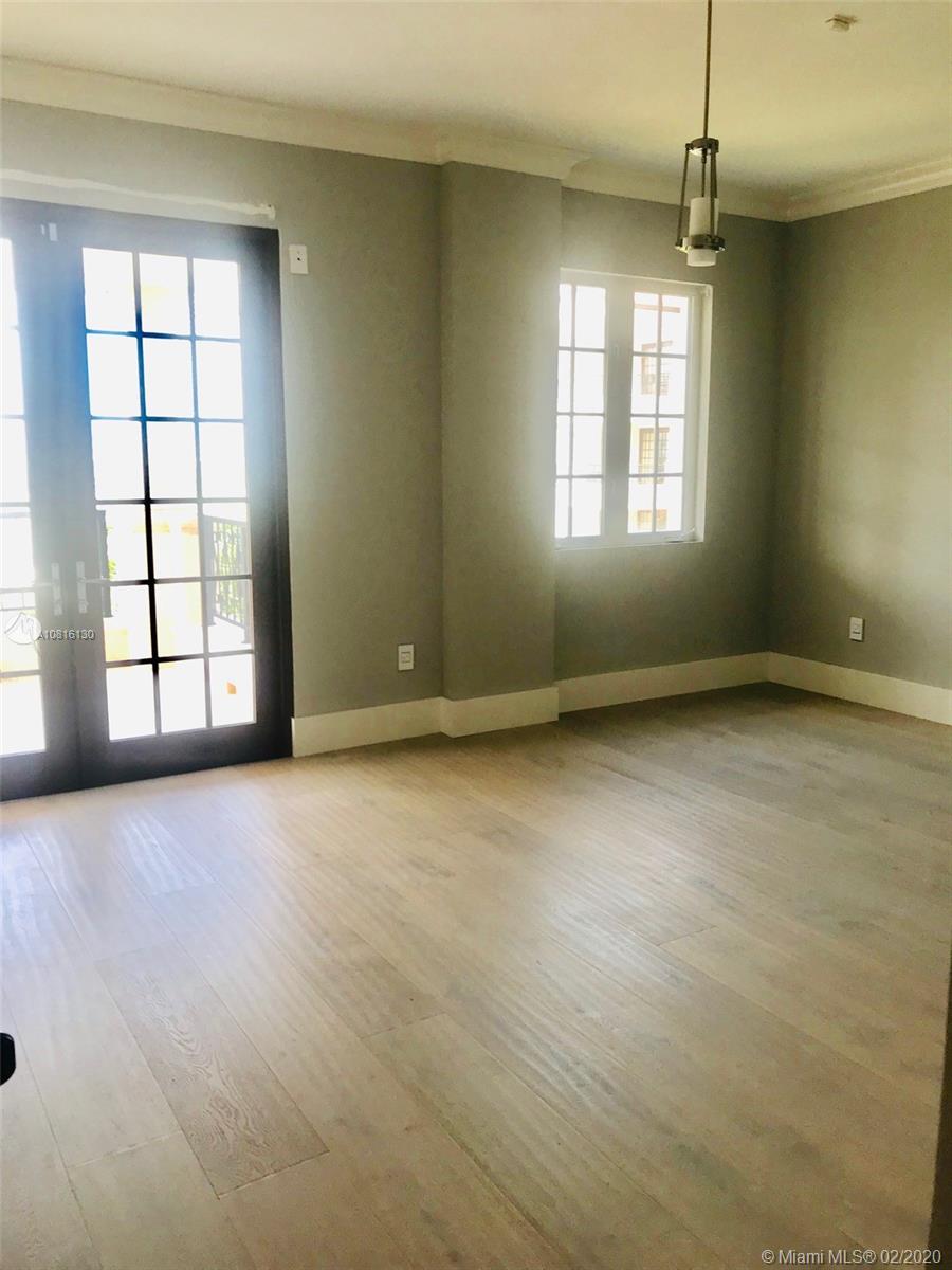 OCEANSIDE FISHER ISLAND - Residential