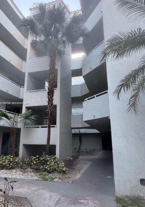 VERABELLA FALLS CONDO - Residential