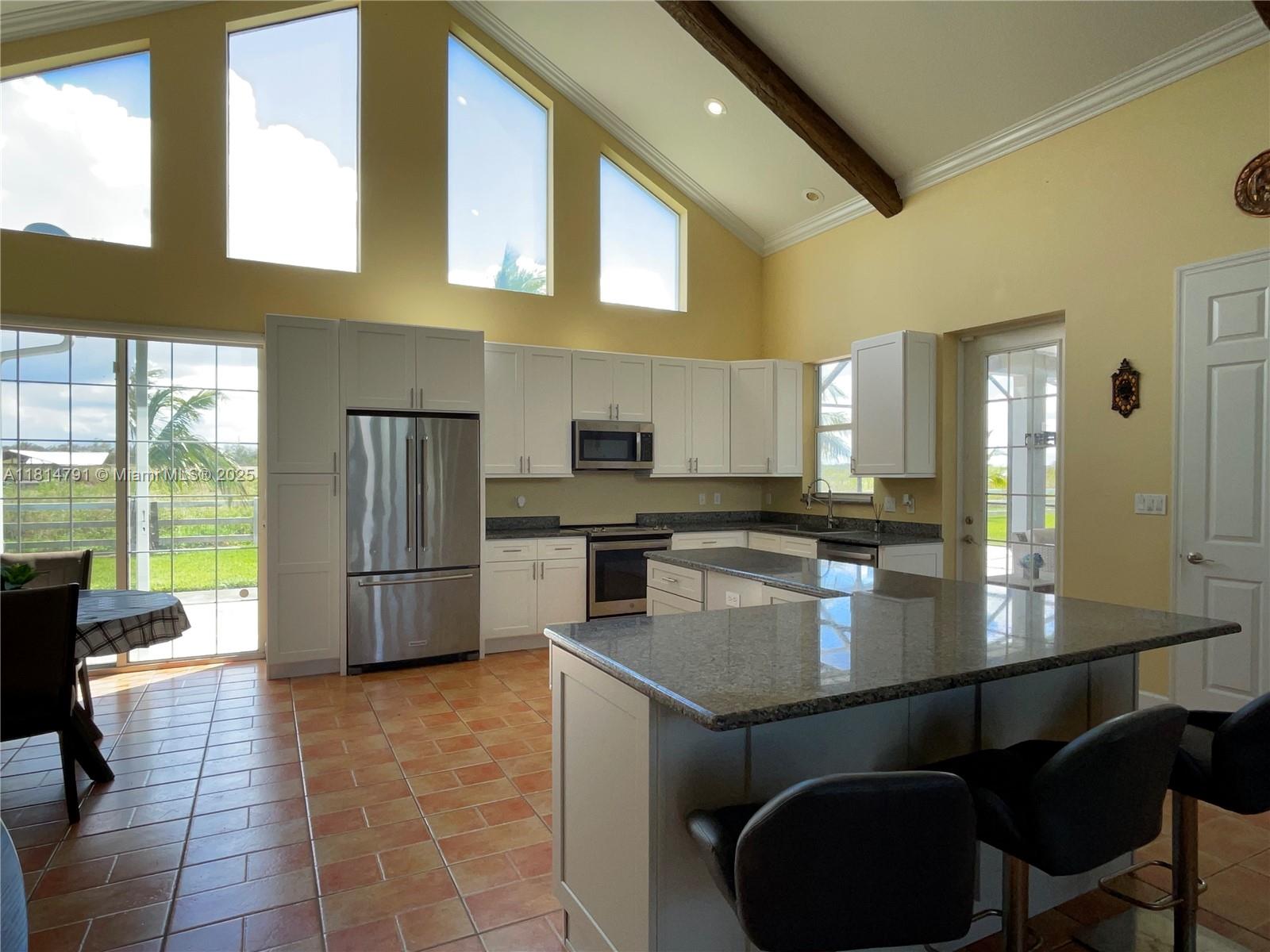 SOUTH BEAR POINTE RANCHES - Residential