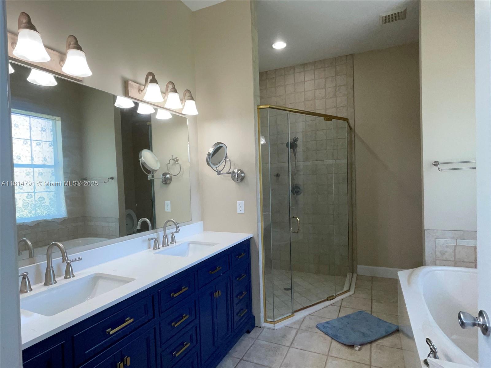 SOUTH BEAR POINTE RANCHES - Residential