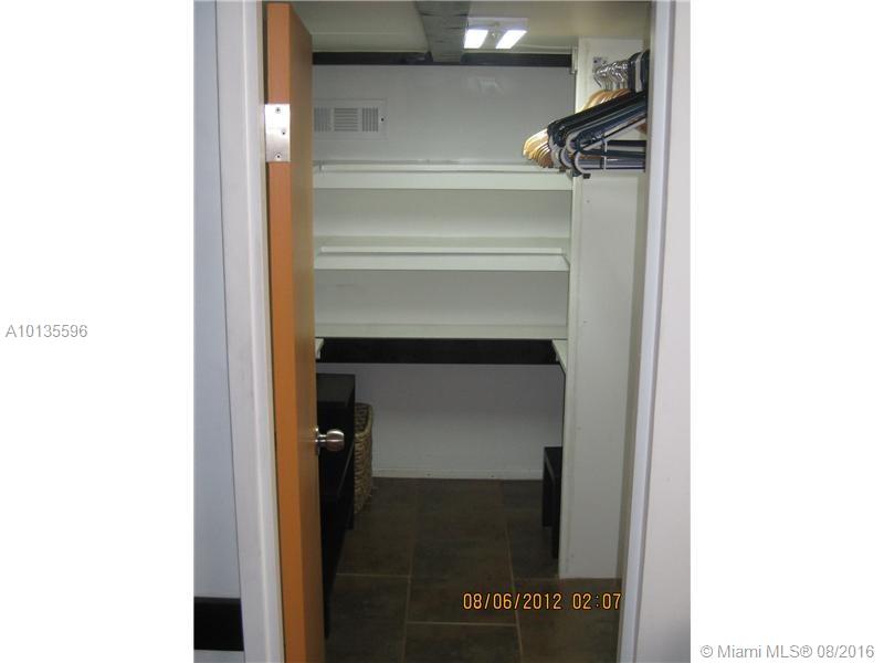 ISLE OF NORMANDY TROUVILL - Residential Lease