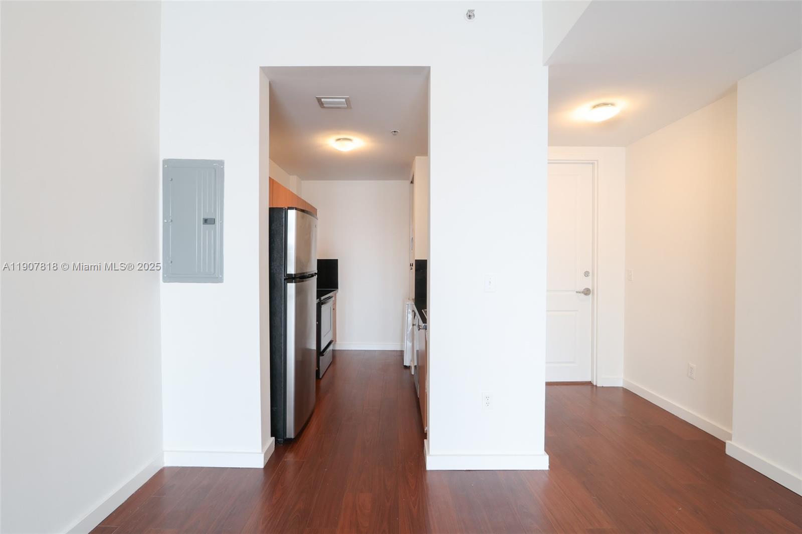 EDGEWATER LOFTS CONDO - Residential Lease