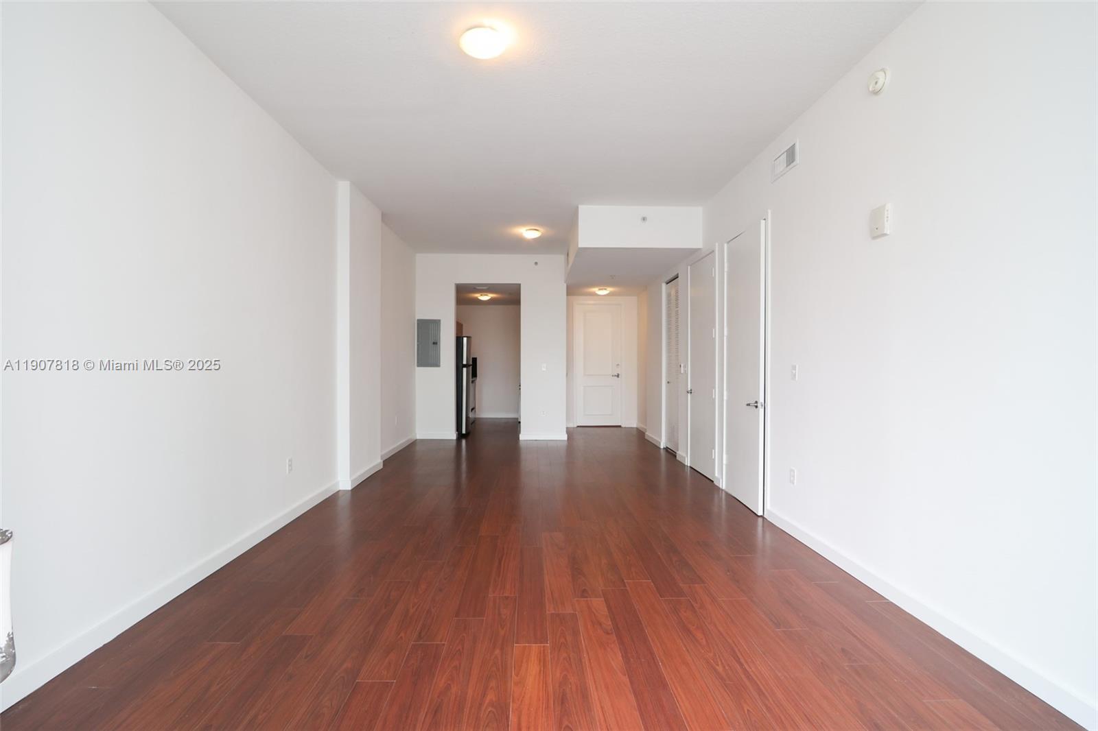 EDGEWATER LOFTS CONDO - Residential Lease