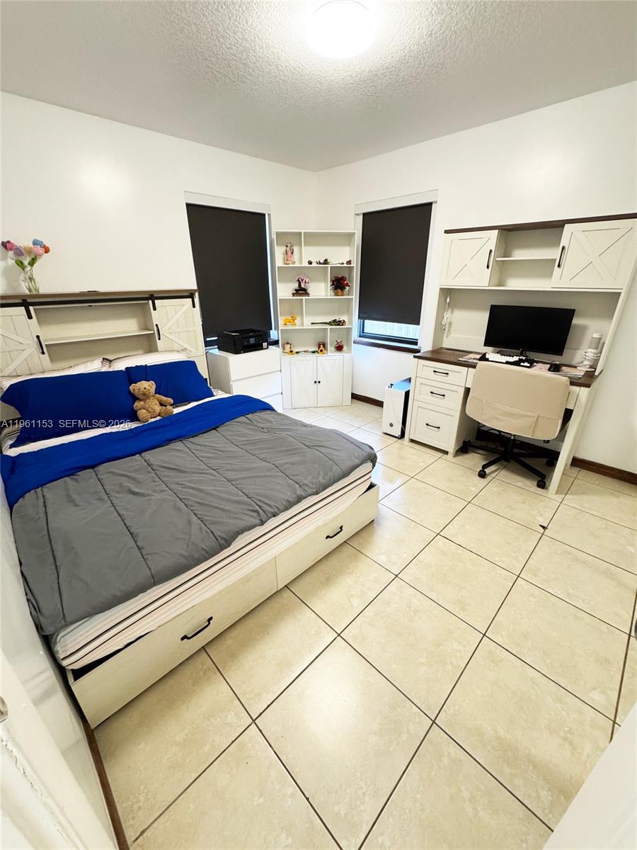 CARVER RANCHES REV PLAT - Residential