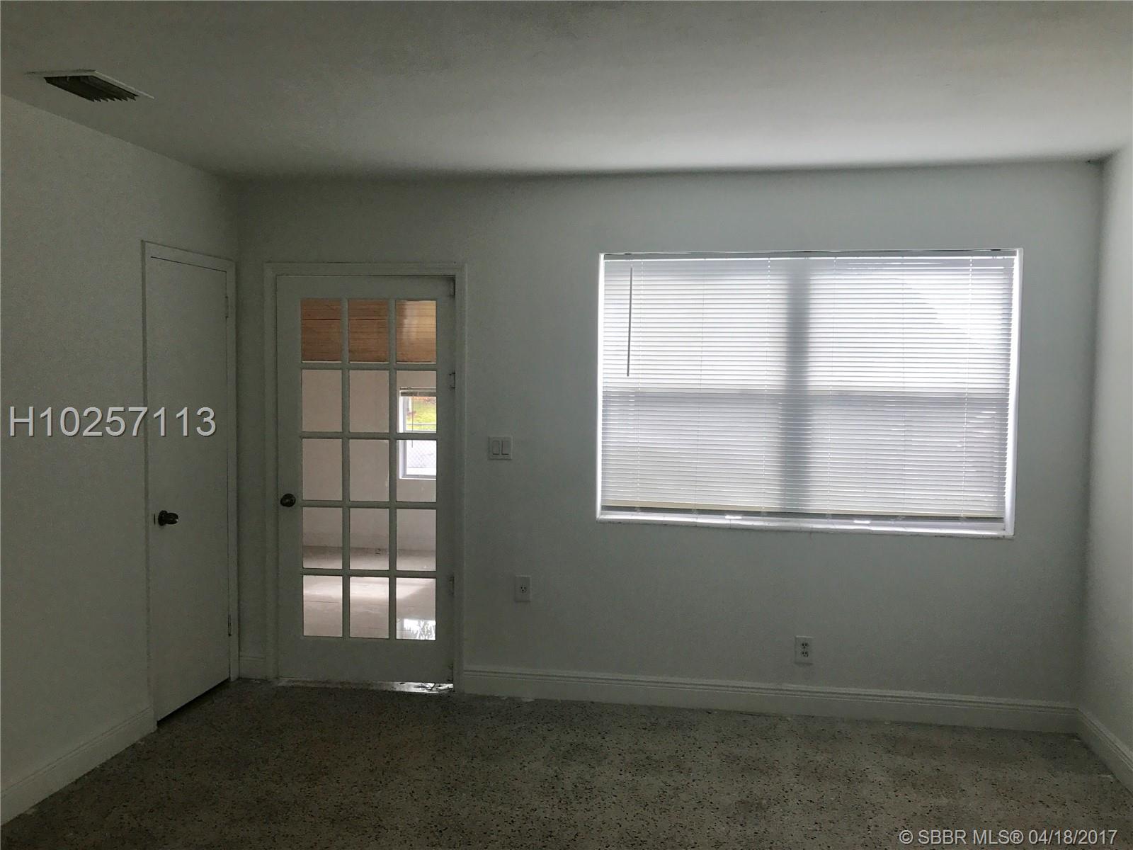 Broadview Country Club Es - Residential