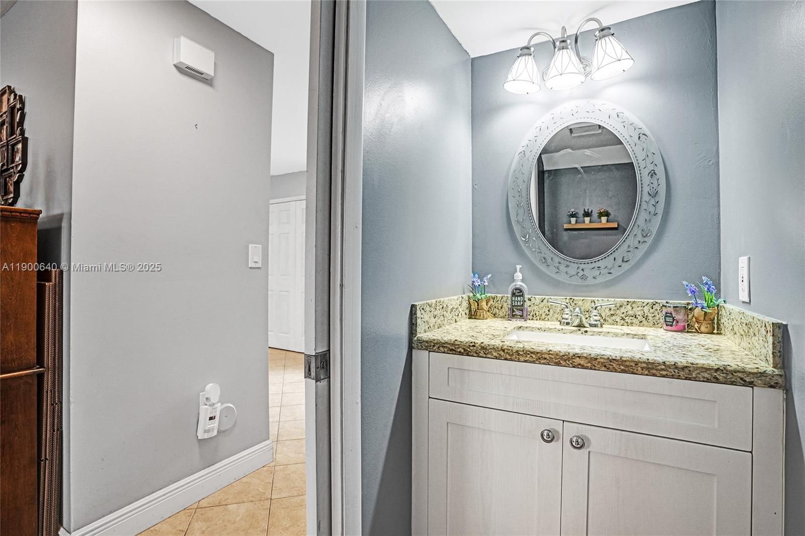 DEERWOOD VILLAS SEC 3 REP - Residential