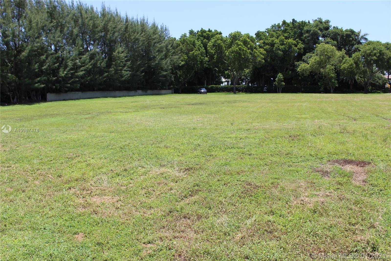 GABLES ESTATES NO 2 - Land