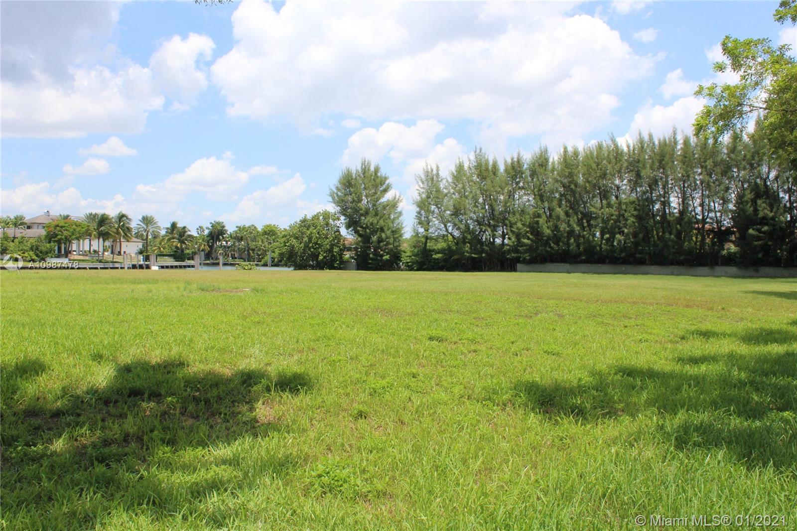 GABLES ESTATES NO 2 - Land