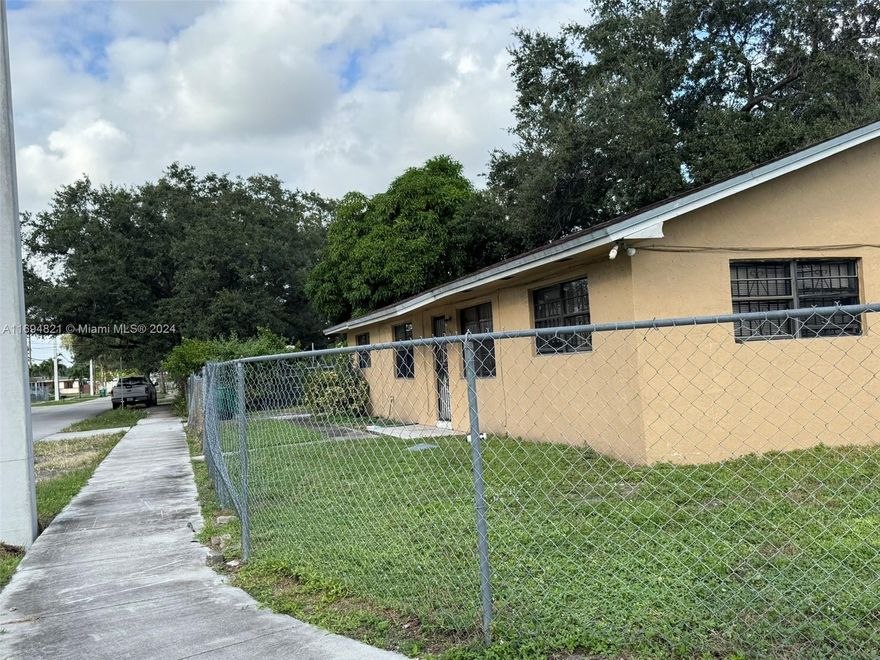 This 4-bedroom, 2-bath home sits on corner lot 5,775 sqft, offering endless potential for a savvy investor or DIY enthusiast. This property is primed for a transformation. Miami Gardens is poised for significant growth, making this a smart investment with the potential for a substantial home value increase. Don’t miss this opportunity to transform this diamond in the rough into a true gem!