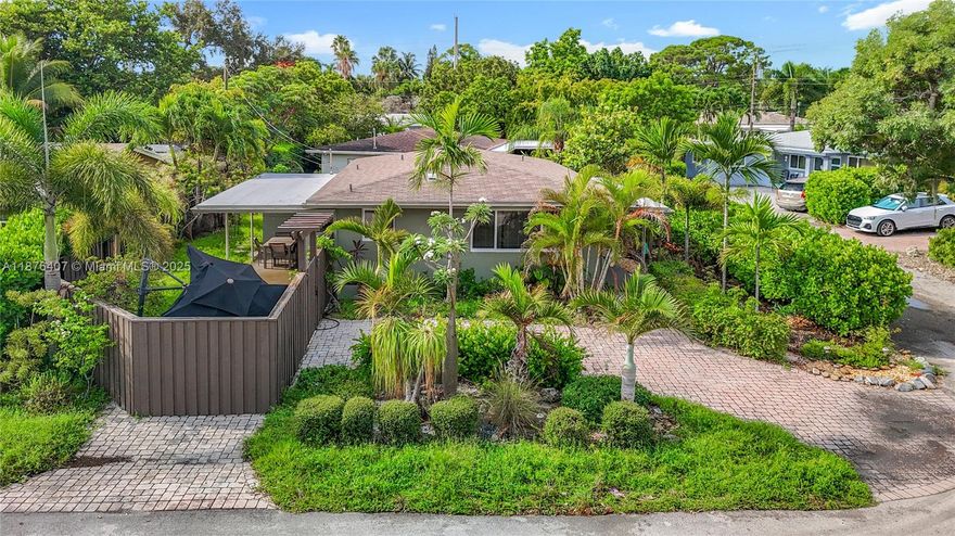 Live in comfort at this beautifully furnished 3 bed, 2 bath single-story home at 1532 Northeast 39th Street, Oakland Park, FL 33334. This home features a full suite of appliances including a Refrigerator, oven, washer & dryer. It also includes a water heater, garage, and patio.