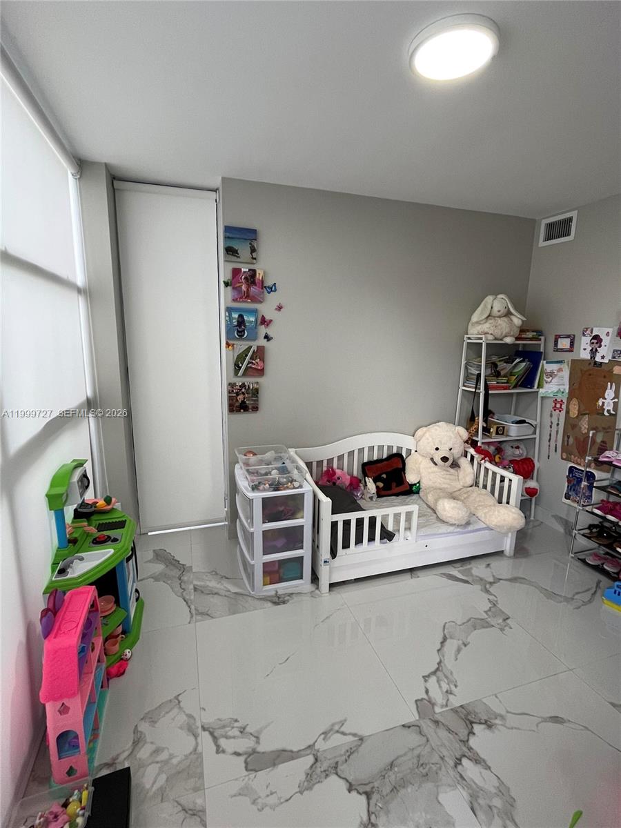 TOWERS OF OCEANVIEW SOUTH - Residential