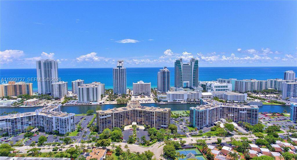 TOWERS OF OCEANVIEW SOUTH - Residential