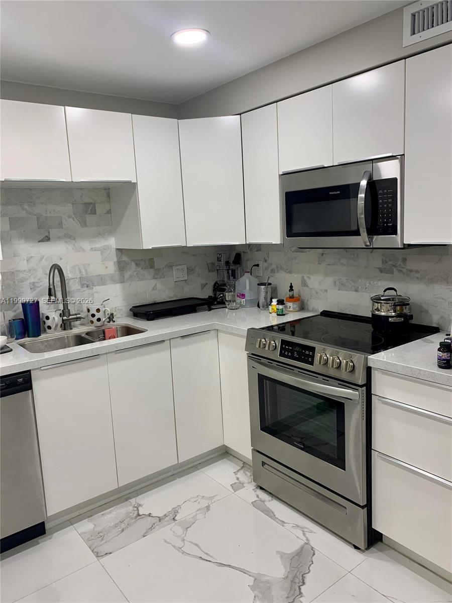 TOWERS OF OCEANVIEW SOUTH - Residential