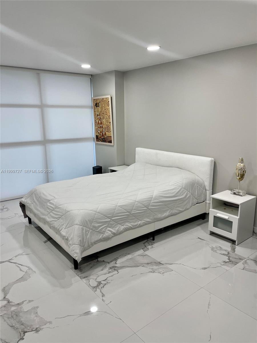 TOWERS OF OCEANVIEW SOUTH - Residential