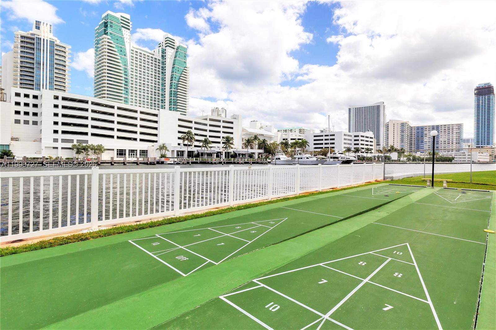 TOWERS OF OCEANVIEW SOUTH - Residential