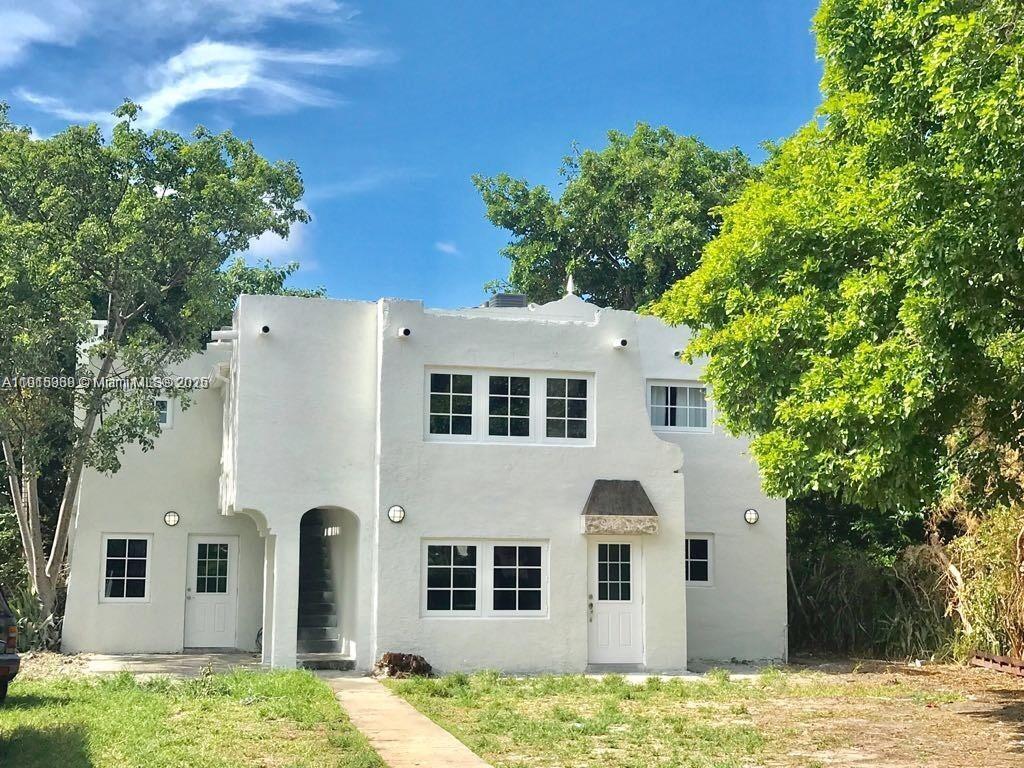 CORAL NOOK - Residential Lease