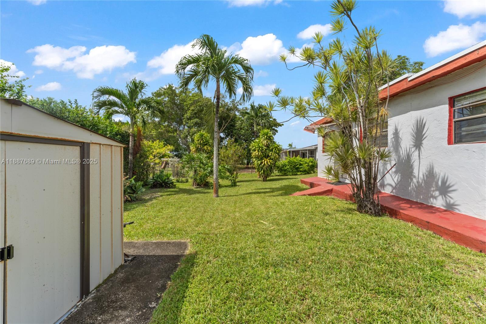 MICHELLE GARDENS - Residential