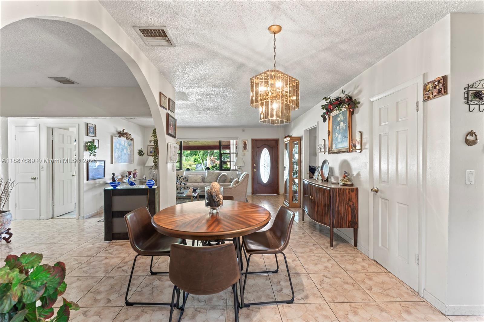 MICHELLE GARDENS - Residential