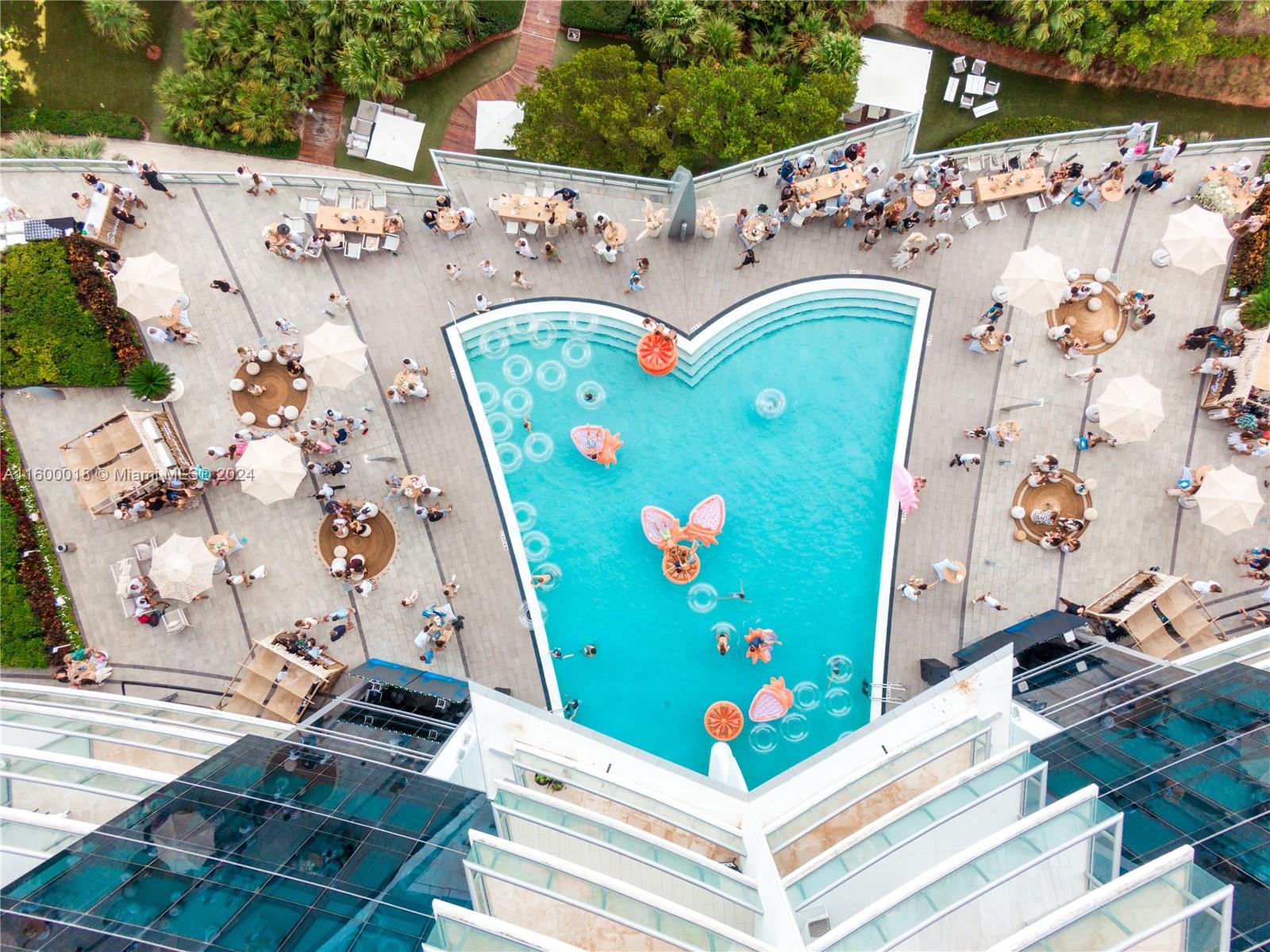 JADE OCEAN CONDO - Residential