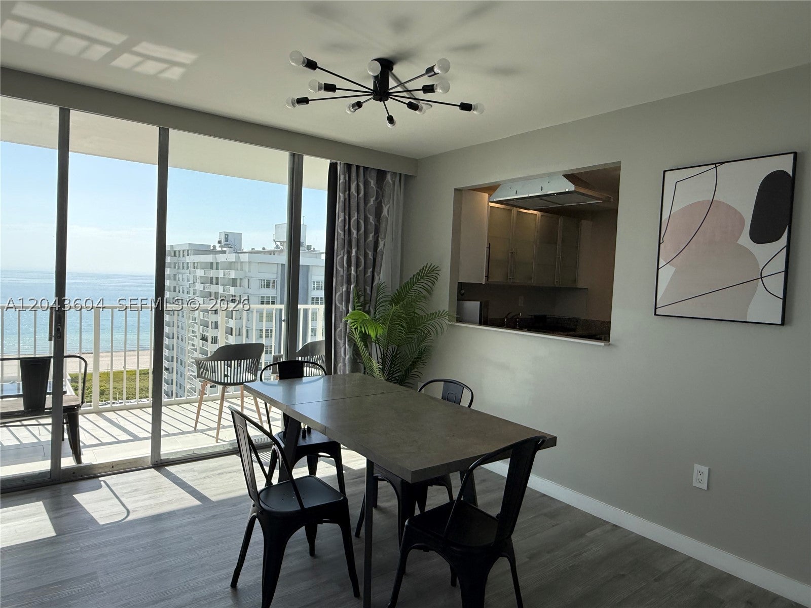 5838 Collins Ave 15H
