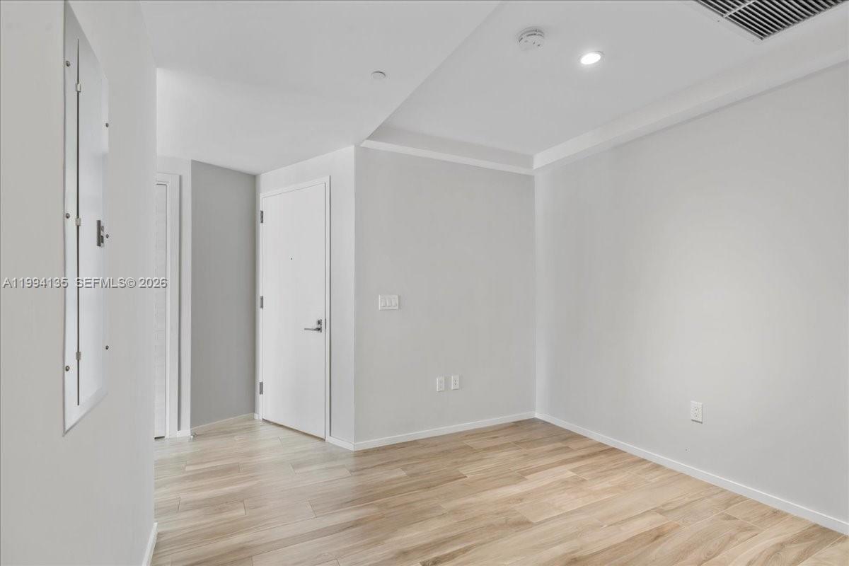 801 SMA RESIDENCES CONDO - Residential Lease