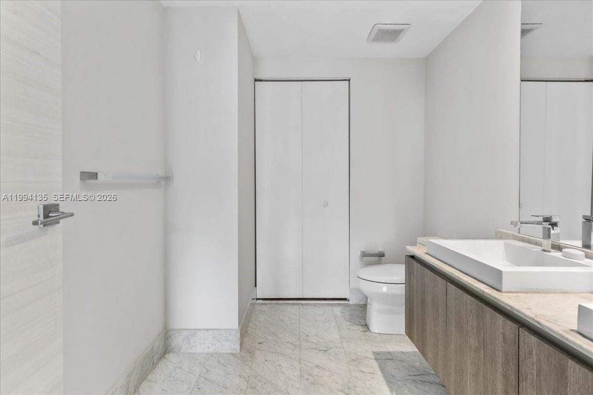 801 SMA RESIDENCES CONDO - Residential Lease