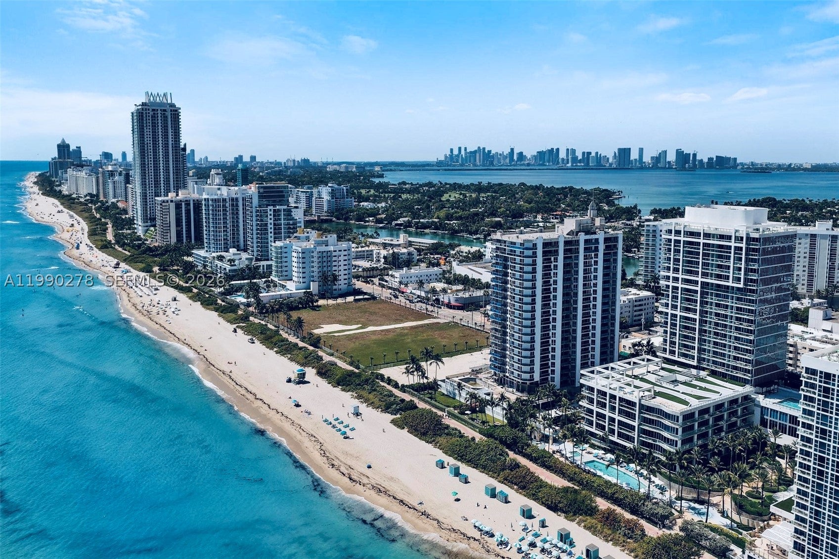 6767 Collins Ave 304