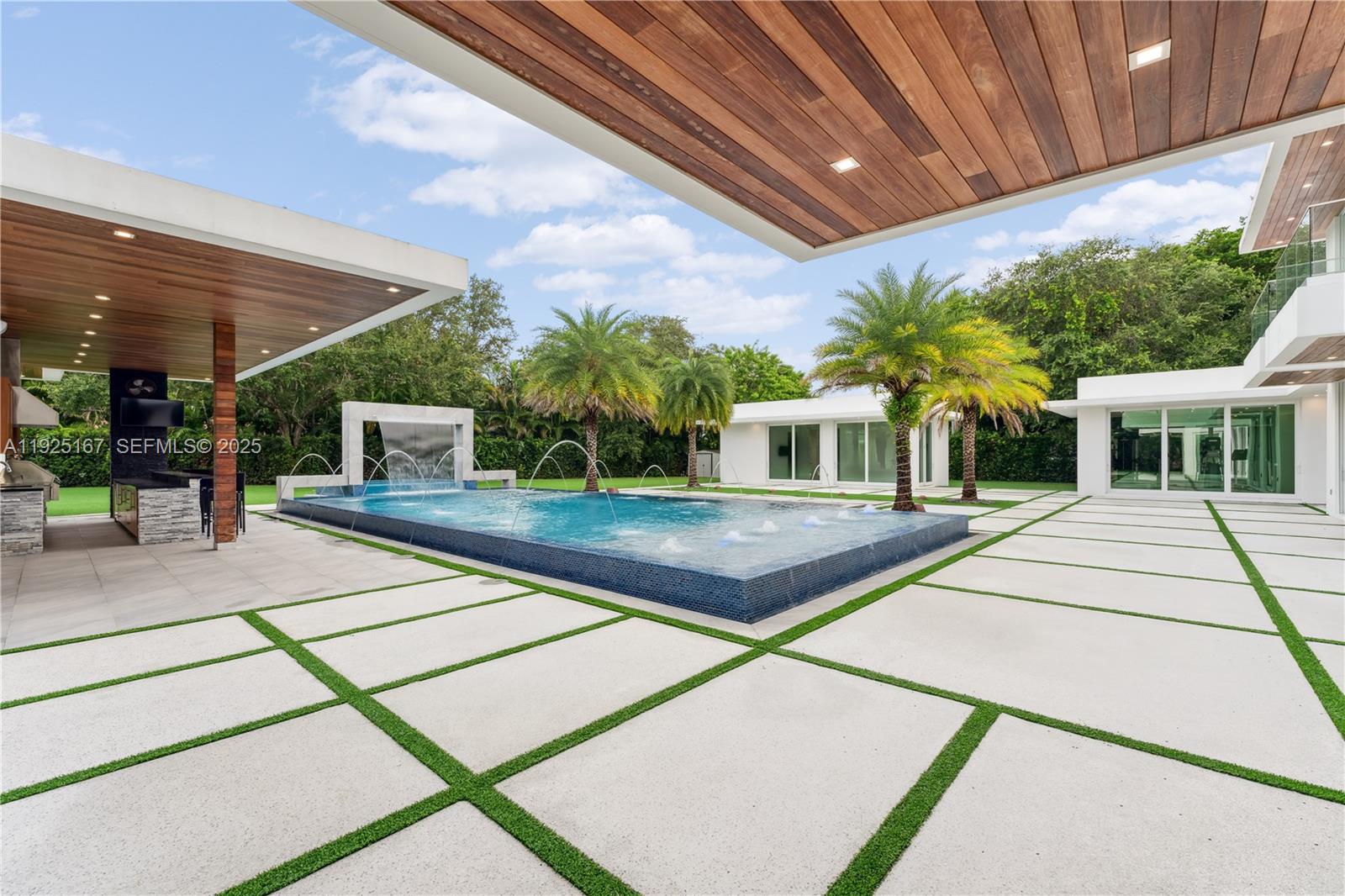 RIDGELINE ESTATES - Residential