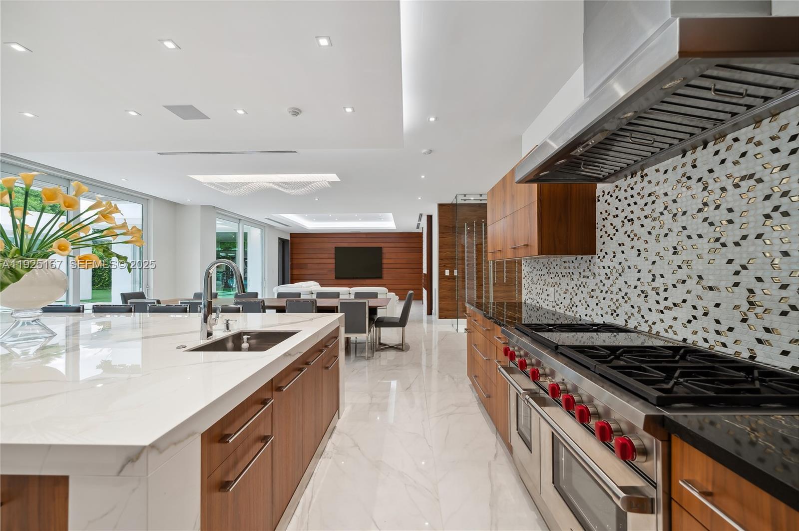 RIDGELINE ESTATES - Residential