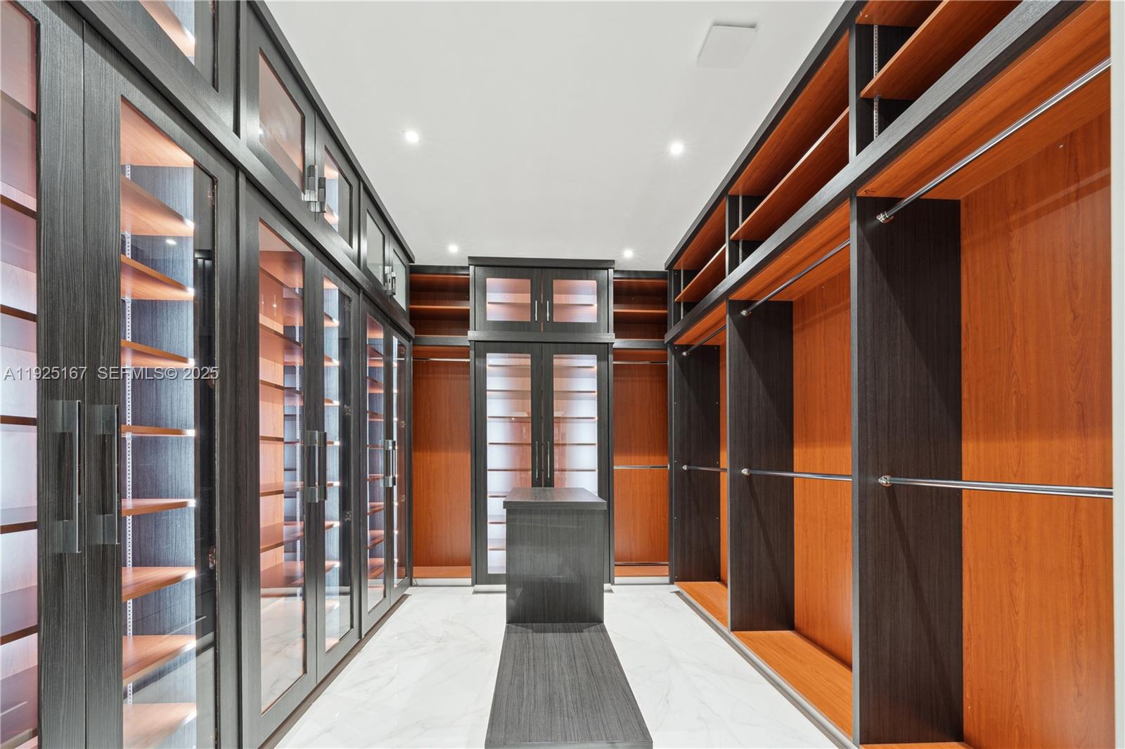 RIDGELINE ESTATES - Residential