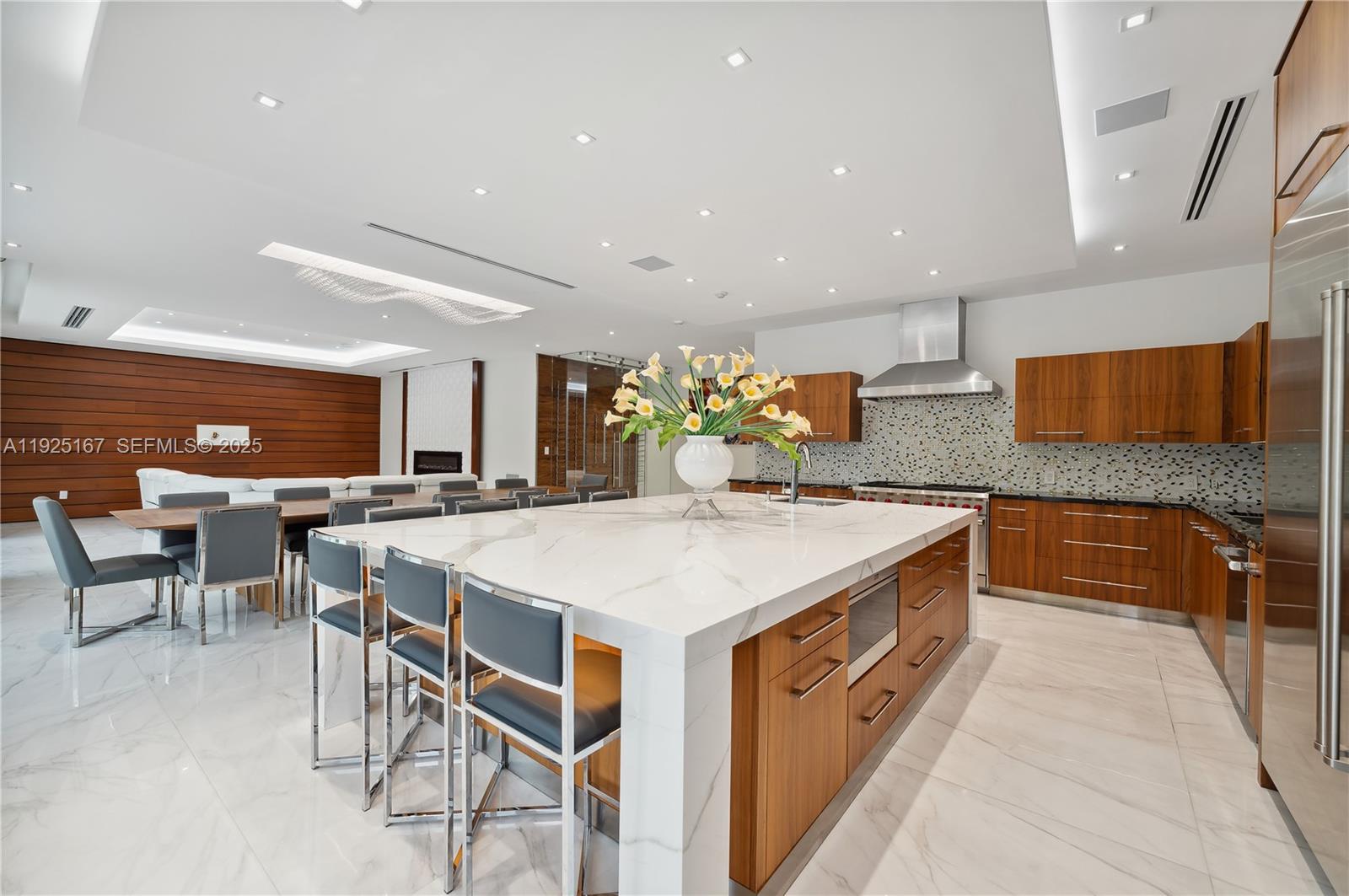 RIDGELINE ESTATES - Residential