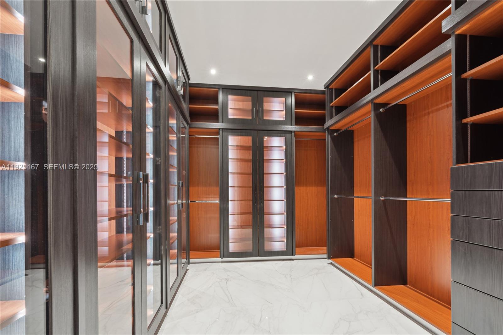 RIDGELINE ESTATES - Residential