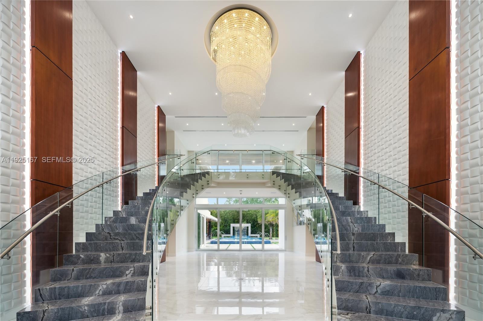 RIDGELINE ESTATES - Residential