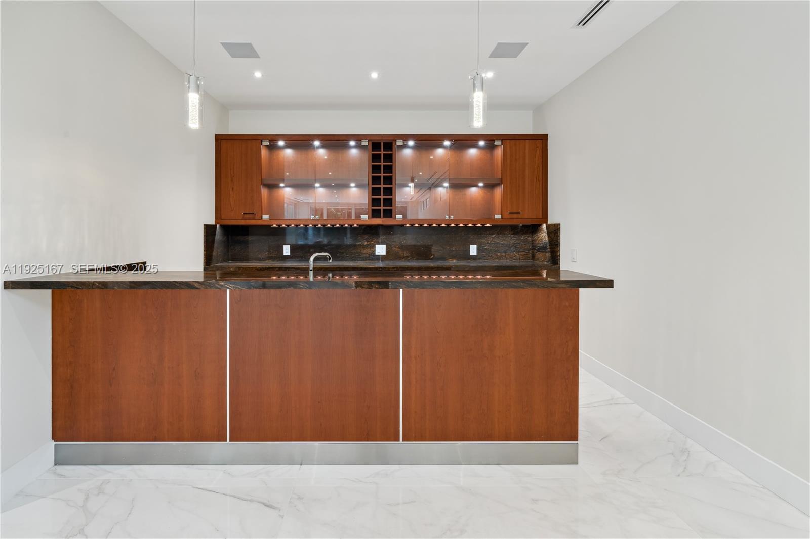 RIDGELINE ESTATES - Residential