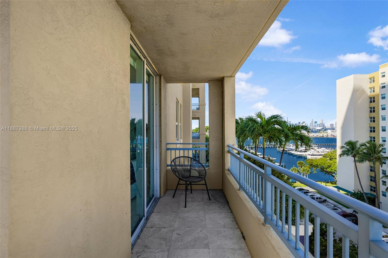 YACHT CLUB AT PORTOFINO C - Residential