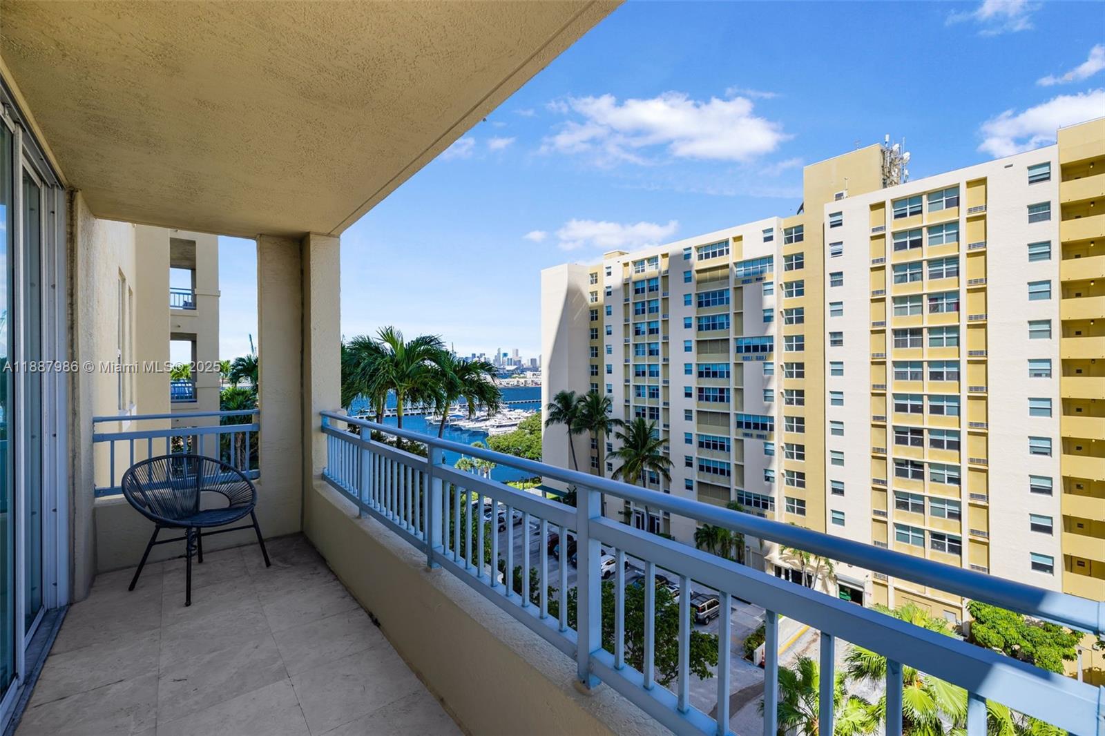 YACHT CLUB AT PORTOFINO C - Residential