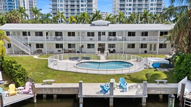 2815 NE 33rd Ave 205