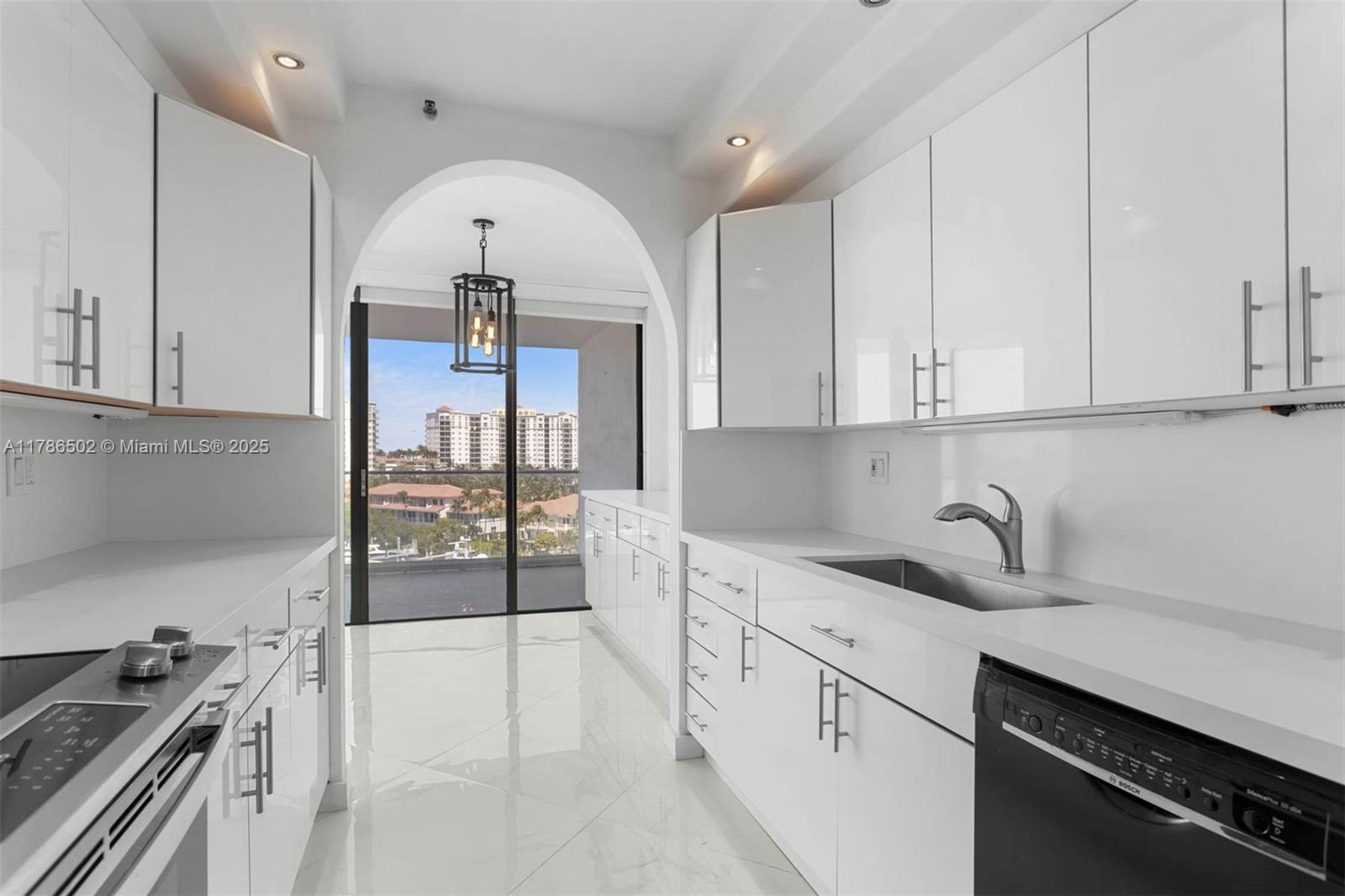 Rental Property at 19707 Turnberry Way 8B, Aventura, Miami-Dade County, Florida - Bedrooms: 2 
Bathrooms: 2  - $4,200 MO.