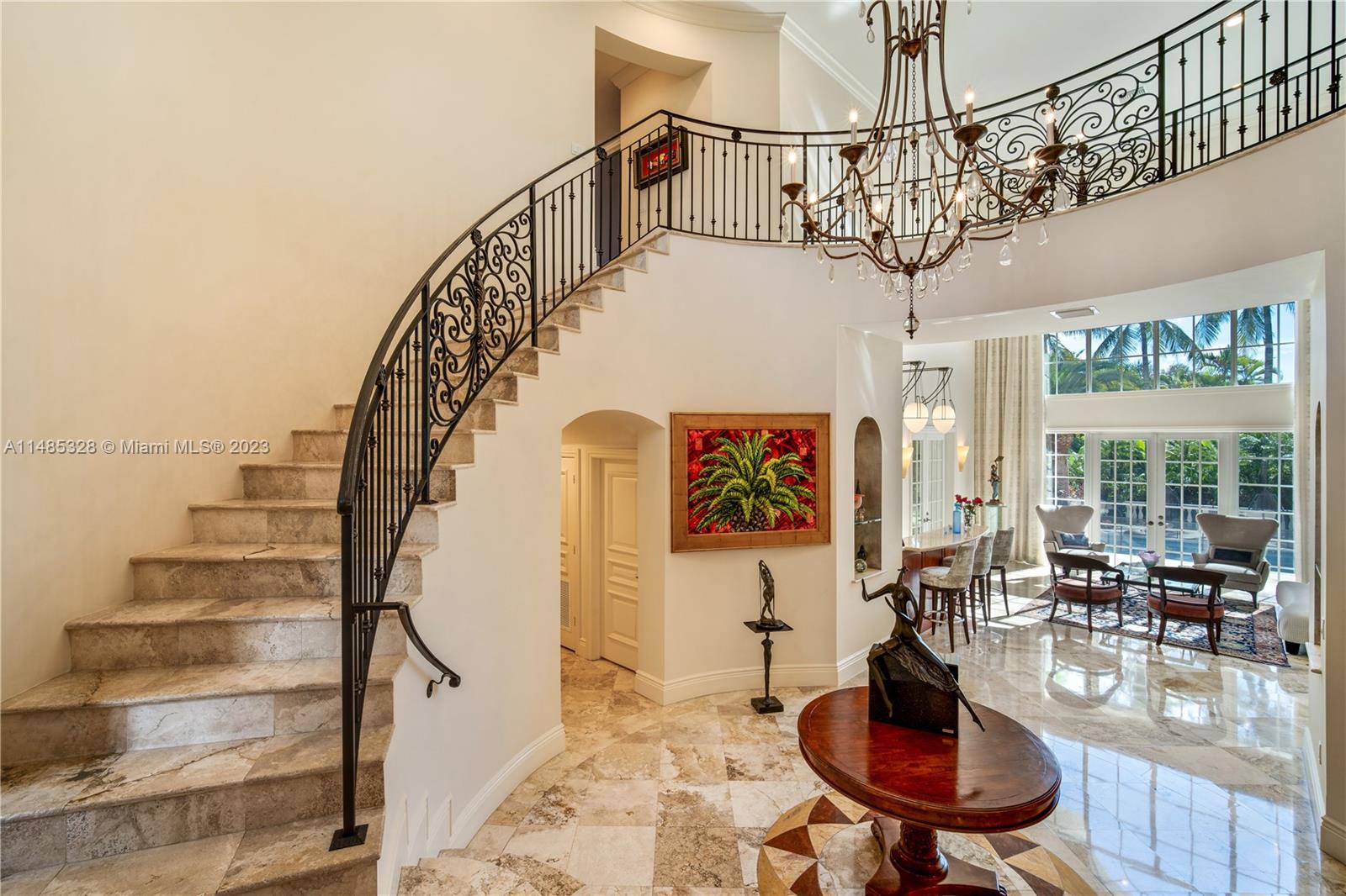 TOWN & RANCH ESTS - Residential