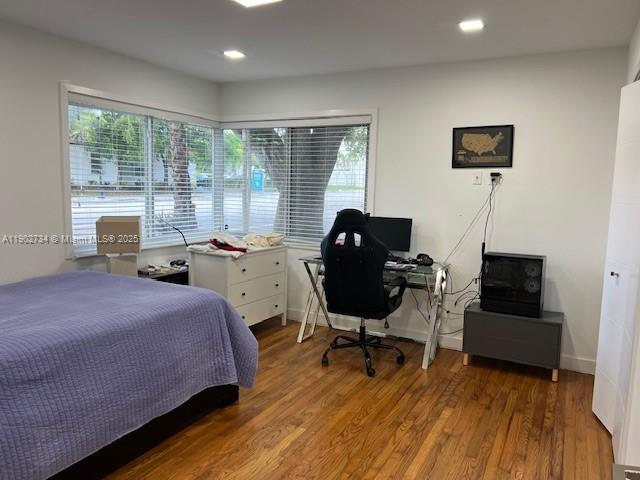 BRENTWOOD REV PL - Residential