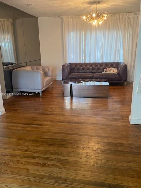 BRENTWOOD REV PL - Residential