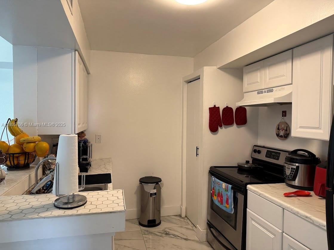KENDALL LAKE TOWERS CONDO - Residential