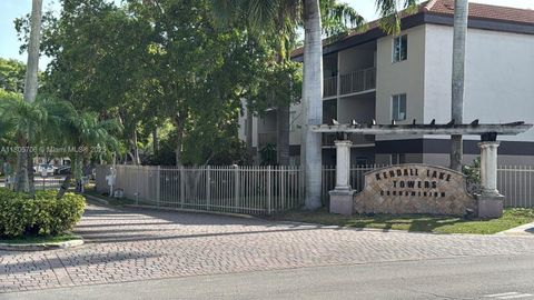 15241 SW 80th St 207 Miami FL 33193