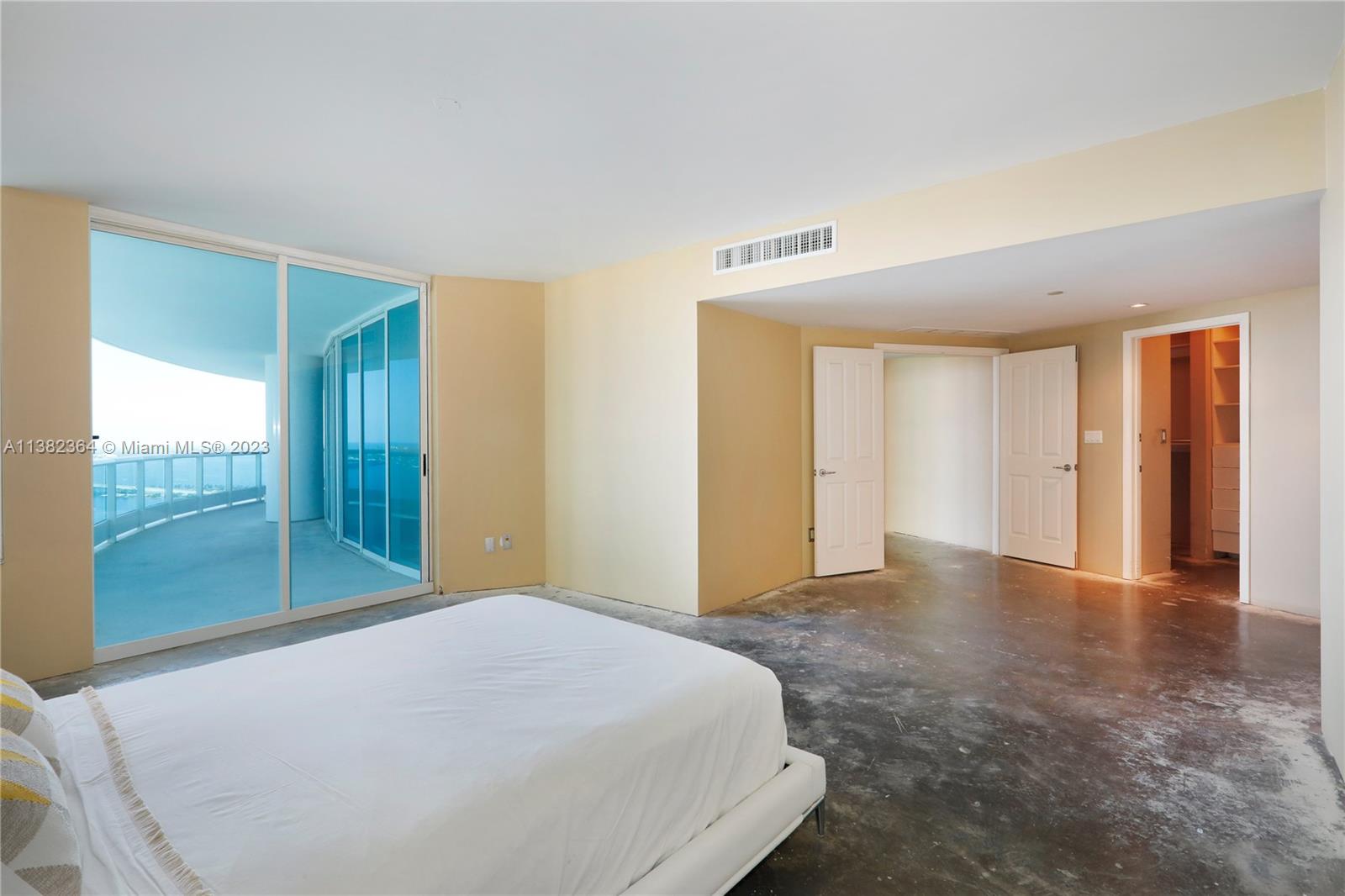 BRISTOL TOWERS CONDO - Residential