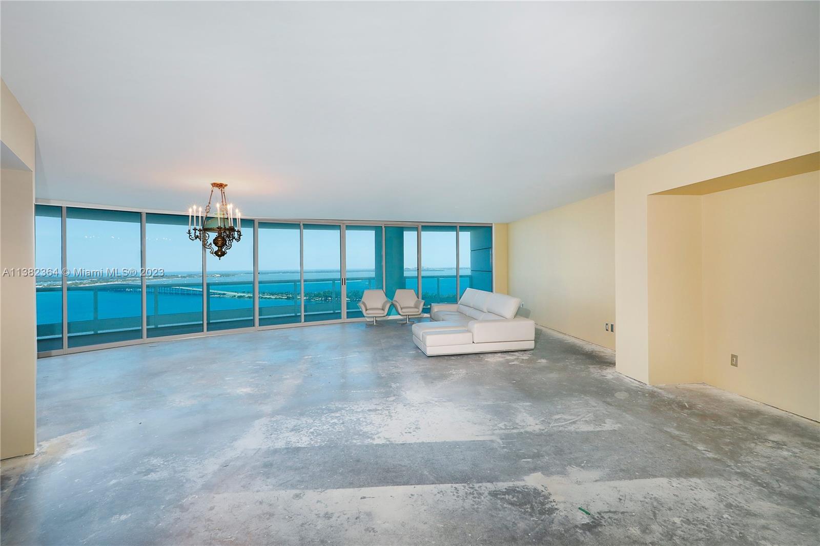 BRISTOL TOWERS CONDO - Residential