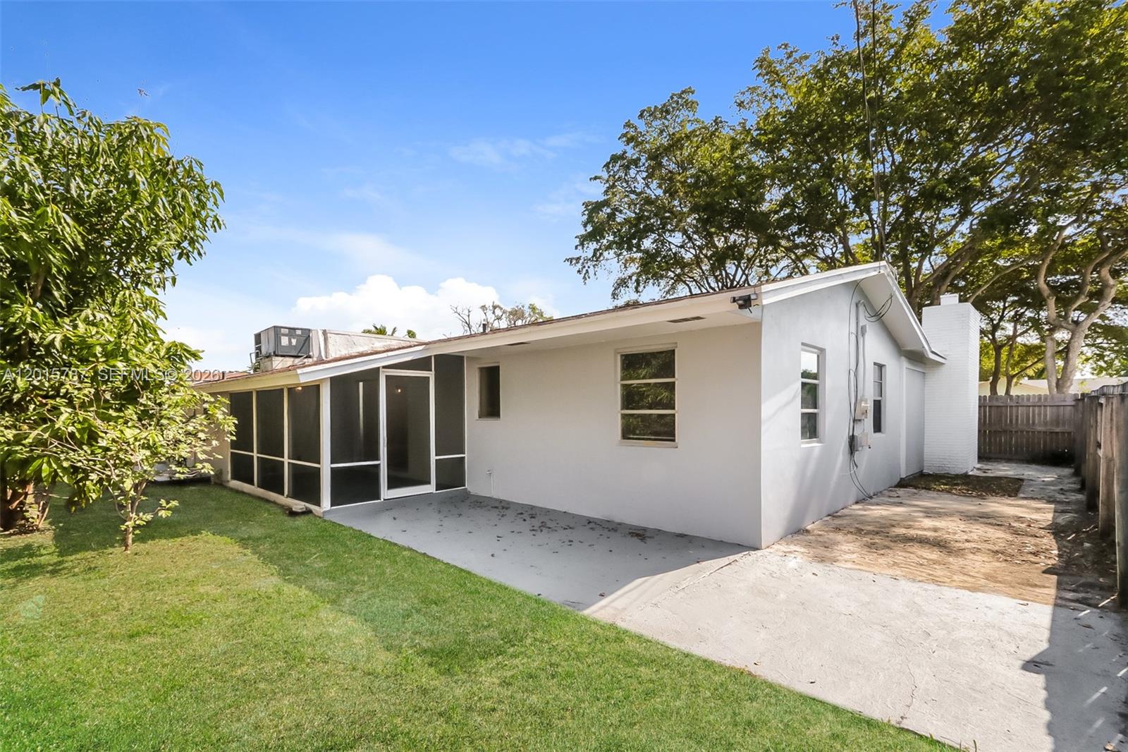 PALM BEACH LAKES SOUTH 2 - Residential Lease
